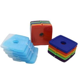 kopen Het kleurrijke Mooie Plastic Lunchijs pakt Koelgel 13.3*12.7*1.3cm in online manufacture
